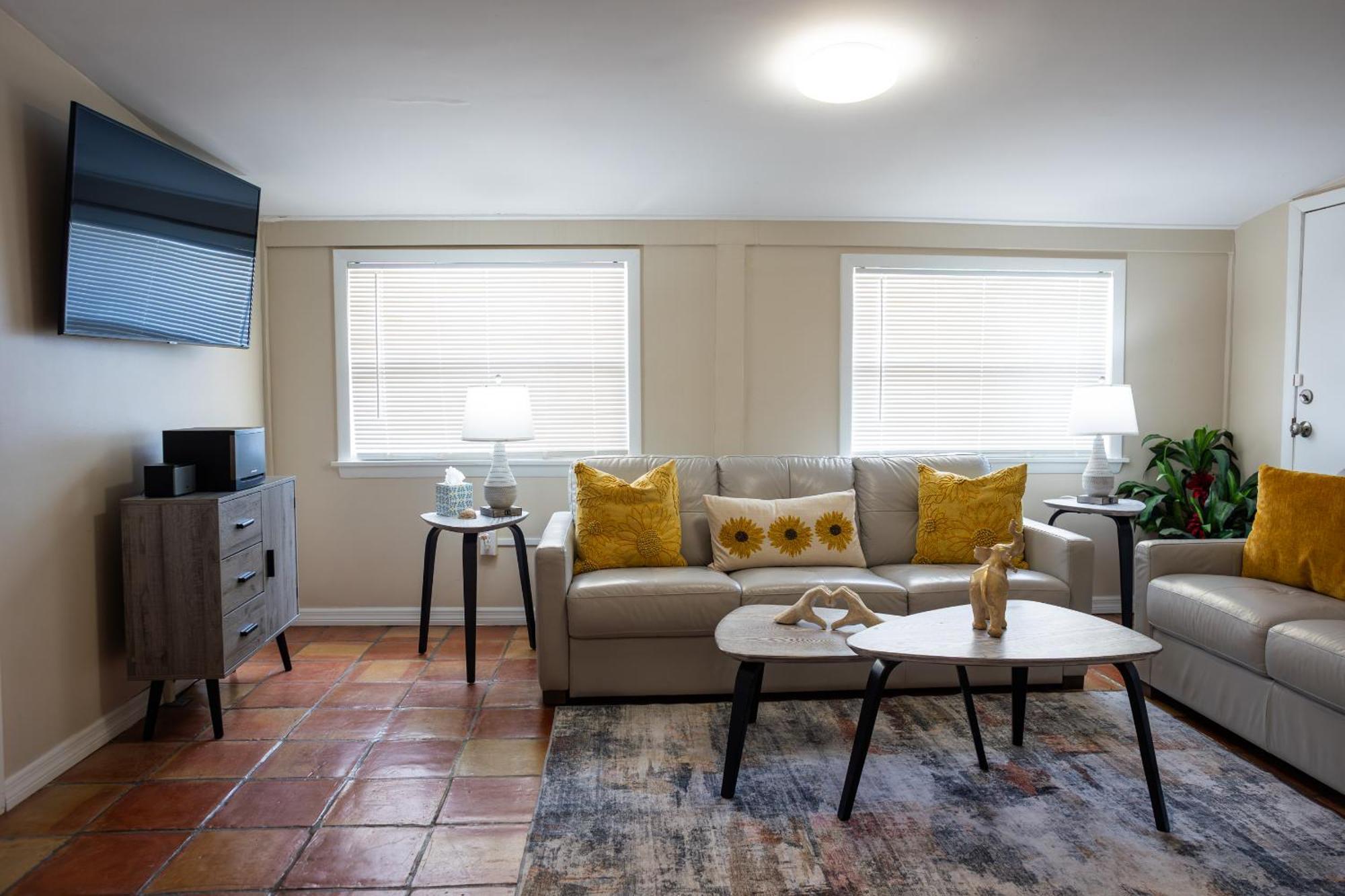 Comfy 3 Bedroom With Parking & Close To Everything Naples Exterior foto